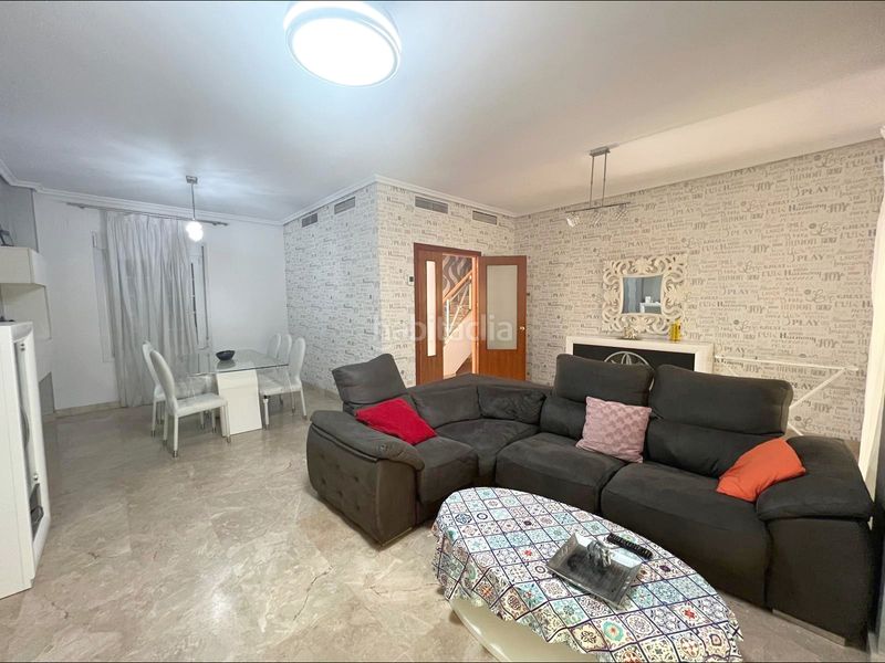 Foto b02dafbe-a15e-4da8-b457-6dfa4046dfb7. Chalet avec parking dans Olivar de Quintos Montequinto