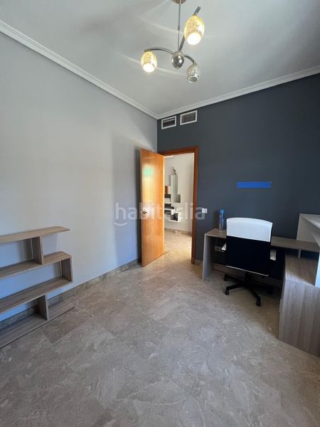 Foto b5a25863-429b-46a3-b7c3-3d5cca2be168. Chalet avec parking dans Olivar de Quintos Montequinto