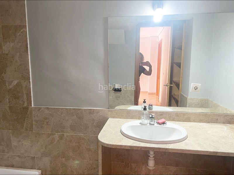 Foto cdea074c-3a13-4663-907e-3016a80a5c25. Chalet avec parking dans Olivar de Quintos Montequinto