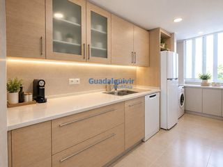 Etagenwohnung  Avenida del terron. Precioso piso en urbanización privada de 4 dormitorios con gran