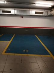 Rent Car parking in Ronda de francesc camprodon 7. Bona plaça d'aparcament a peu de carrer!