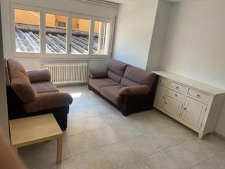 Rent Flat in Nord. Pis estudiants // lloguer de temporada 4 habitacions