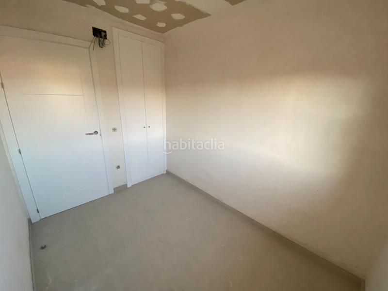 Foto b0b87e27-ec23-423d-b5f9-7f3a2b5eb0ce. Miete zweistöckige wohnung mit heizung parking in Calldetenes