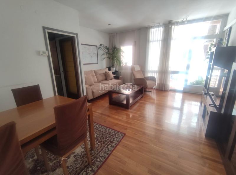 Foto fb5ef6f8-6f94-4904-a0d9-6bfd8a7457f7. Etagenwohnung mit heizung in Vila de Gràcia Barcelona