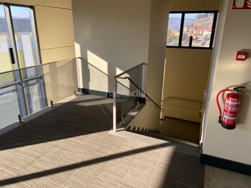 Foto a3f29bc0-ec0d-43de-bad0-3b118464a89d. Chalet con parcheggio piscina in Torelló