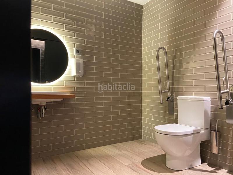 Foto efc3e4da-591c-49ff-b1e5-fcd6421a6747. Chalet con parcheggio piscina in Torelló