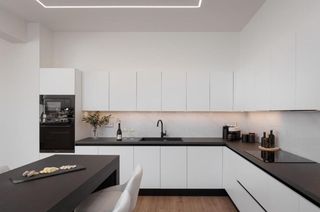 Rent Flat in El Poble Sec - Parc de Montjuïc