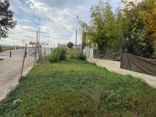 Terreny residencial  Carrer gurri. Terreny per casa unifamiliar a 3 vents a serra sanferm.