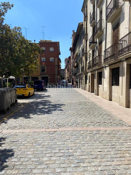 Foto 3e811131-0a09-4136-a6ba-e2eb556cbf94. Lloguer local comercial amb calefacció a Centre Vic