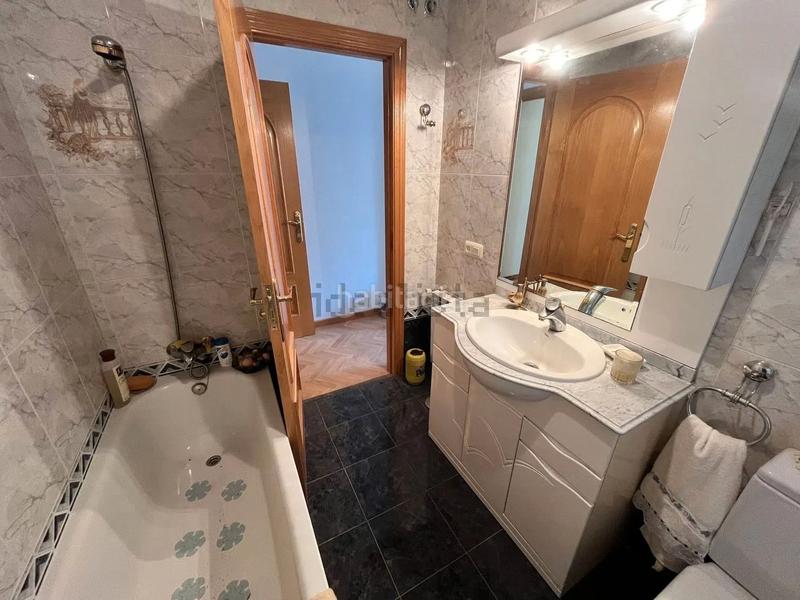 Foto 55a88ef8-814d-4959-8edb-33b87317bad3. Reihenhaus mit parking in Miguelturra