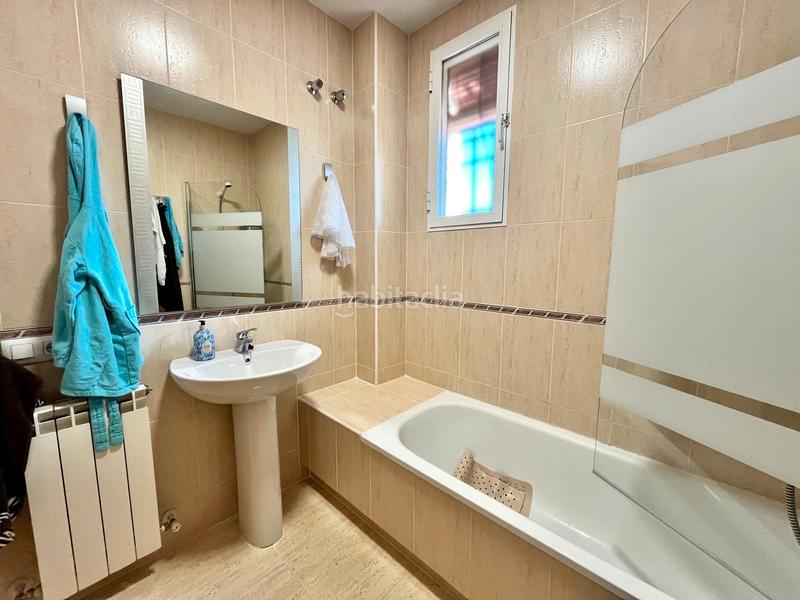 Foto 553c2278-9299-4dfc-9ca6-9ddefae7a47c. Casa pareada unifamiliar zona puerta toledo en La Guija Ciudad Real