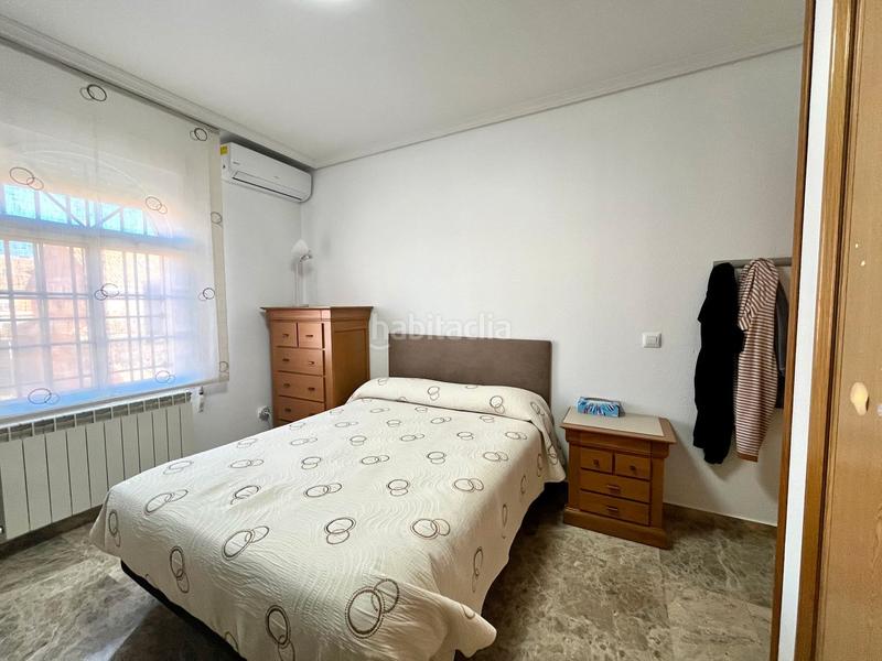 Foto 90af4396-1685-4638-aec4-a55ee2b6aae1. Casa pareada unifamiliar zona puerta toledo en La Guija Ciudad Real