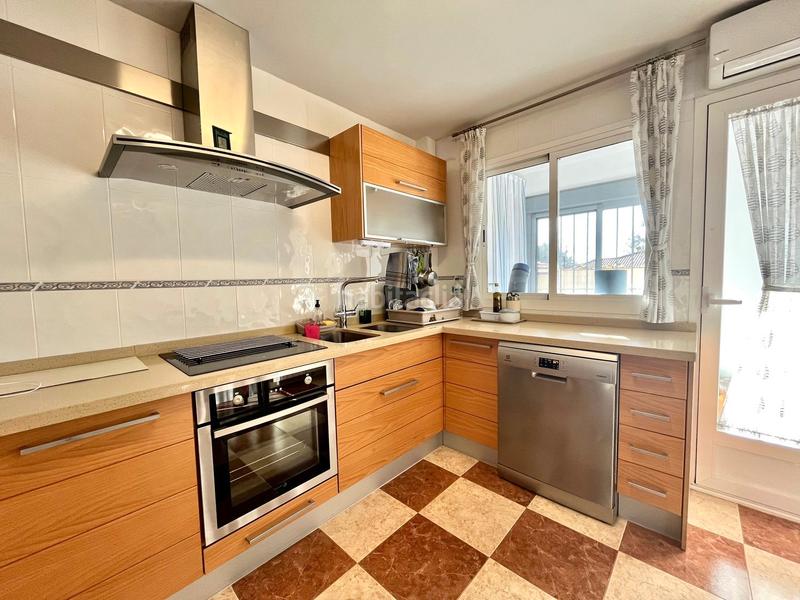 Foto a084dfcf-f1bb-4012-9560-673642ec4dac. Casa pareada unifamiliar zona puerta toledo en La Guija Ciudad Real