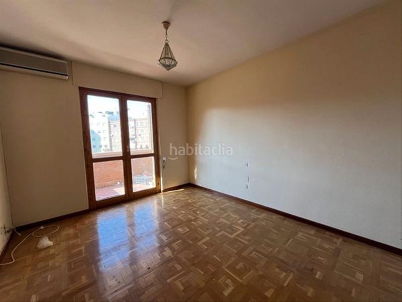 Foto 51b6e2d0-77bd-4364-bd93-00ad1325724d. Attique avec chauffage parking dans La Moreria Ciudad Real