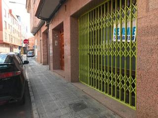 Local Comercial a El Perchel. Local con una buena iluminacion