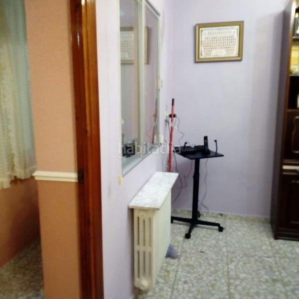 Foto d976bfee-7d48-416e-af4f-42090f18431c. Xalet a Miguelturra