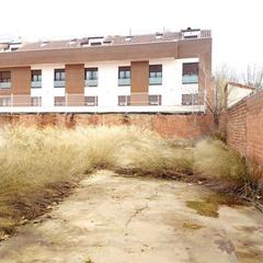 Terreny residencial a Calle juan de vilaseca 9. Terreno extenso cerca del parque del reloj!!