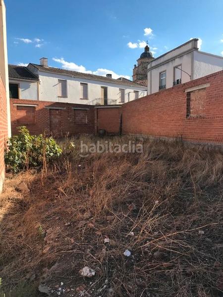 Foto 944000d4-f517-47cf-ba47-ac331ed0329a. Terreno residencial en calle julio coello 1 terreno espectacular para construir una unifamiliar en Alcolea de Calatrava