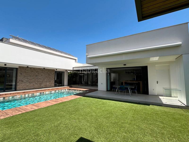 Foto 6dead112-7918-410a-a33b-b271e3dd6cfa. Xalet amb calefacció aparcament piscina a Poblete