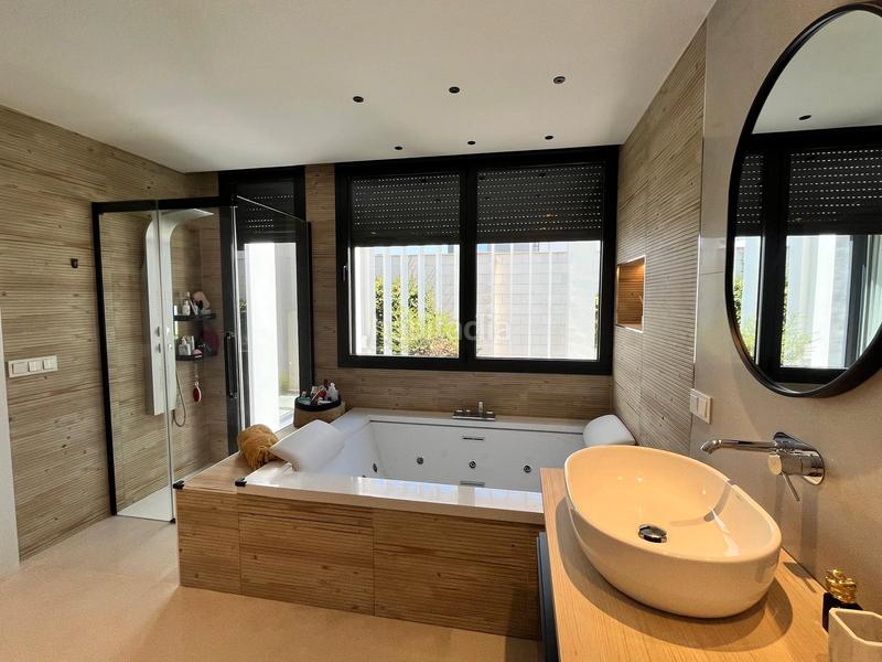 Foto 8b512d24-a60a-4e21-9e68-187ce52bc2fa. Xalet amb calefacció aparcament piscina a Poblete