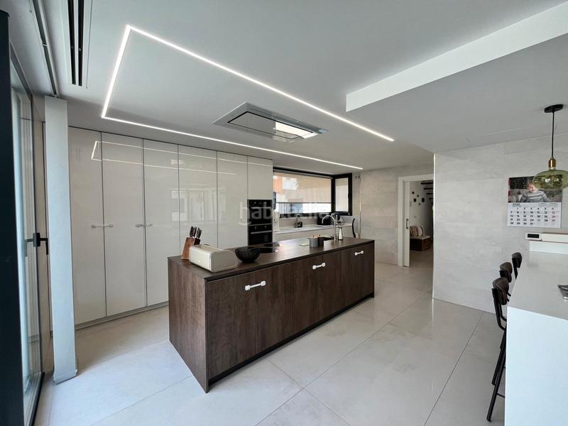 Foto a339f4fa-d957-4eb5-b801-6d1832f624bb. Xalet amb calefacció aparcament piscina a Poblete