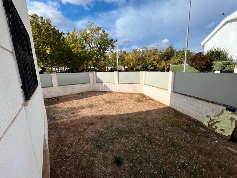 Foto 0eda8f4e-c2fe-4883-a972-6051224d303f. Casa a schiera con riscaldamento parcheggio in Los Rosales Ciudad Real