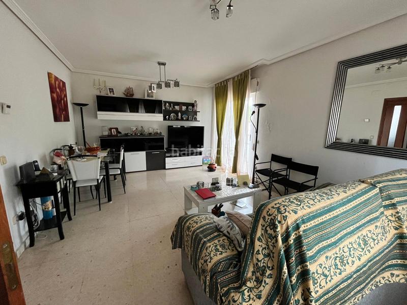 Foto 5e5fb576-b088-4c3d-ab5f-f6f5e88fcd01. Casa a schiera con riscaldamento parcheggio in Los Rosales Ciudad Real