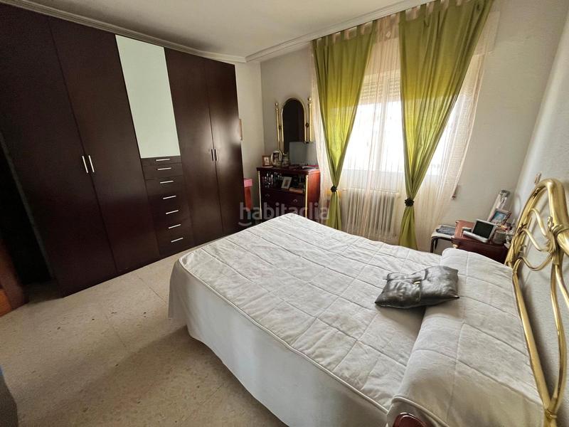 Foto 870576fe-3c66-42f6-a4e0-df56855adefe. Casa a schiera con riscaldamento parcheggio in Los Rosales Ciudad Real