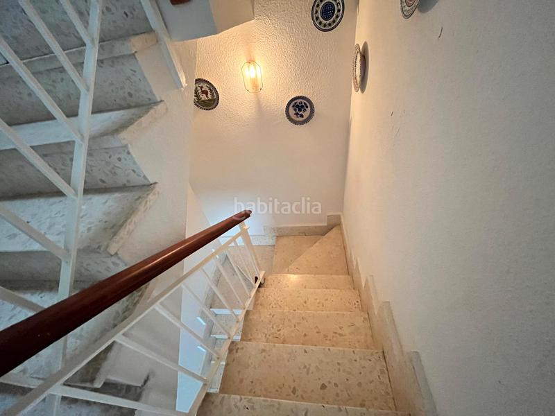 Foto b8559ddc-7e84-49e9-ad8e-c634127aef20. Casa a schiera con riscaldamento parcheggio in Los Rosales Ciudad Real