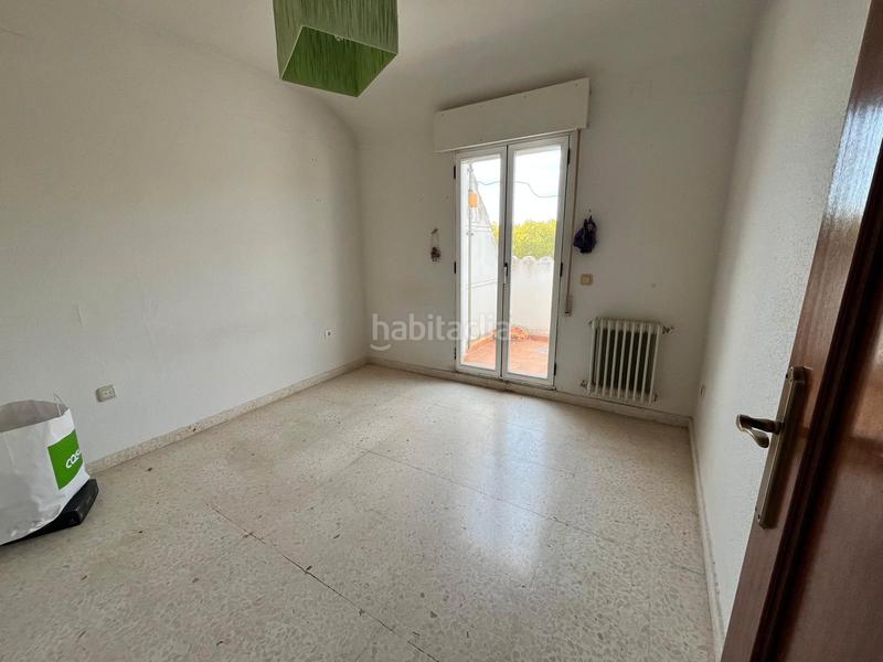 Foto f3454f22-e076-476b-951e-9e0d0e689786. Casa a schiera con riscaldamento parcheggio in Los Rosales Ciudad Real