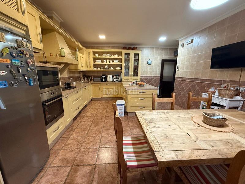 Foto 0aae035f-fe79-4c52-a9e0-9b2a1c002be7. Chalet avec chauffage parking piscine dans Los Rosales Ciudad Real