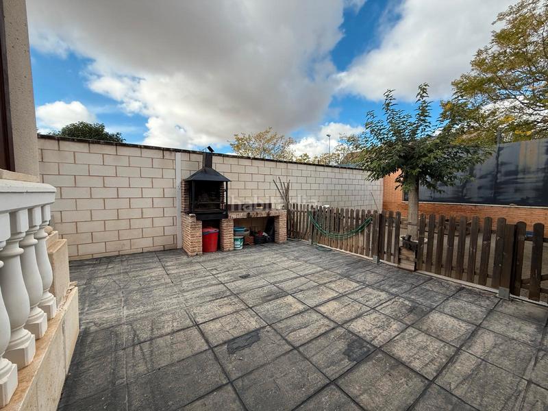 Foto 0ea89502-b806-46c9-a69e-2d788e66a1d5. Chalet avec chauffage parking piscine dans Los Rosales Ciudad Real