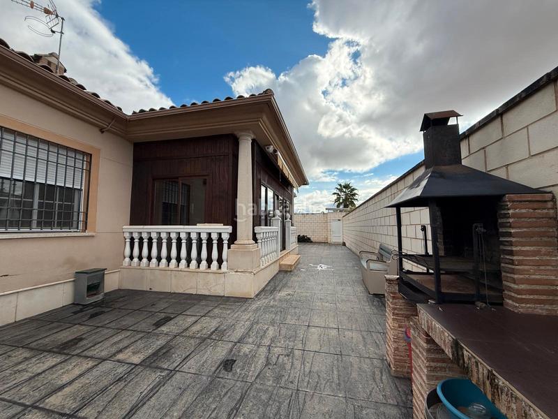 Foto 39c2c2d9-6317-4d5e-bb54-a6c6cb609bfa. Chalet avec chauffage parking piscine dans Los Rosales Ciudad Real