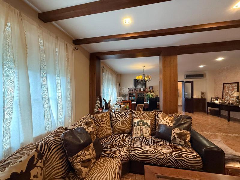 Foto 4618f263-45d7-4ade-bd32-eff6b0b1c5ee. Chalet avec chauffage parking piscine dans Los Rosales Ciudad Real