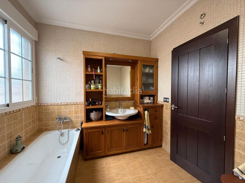 Foto 6cd7e19e-57f3-4775-963b-84867be32f91. Chalet avec chauffage parking piscine dans Los Rosales Ciudad Real