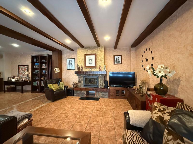 Foto 7ee7e4dc-2bde-432b-bfe9-004e6271e299. Chalet avec chauffage parking piscine dans Los Rosales Ciudad Real