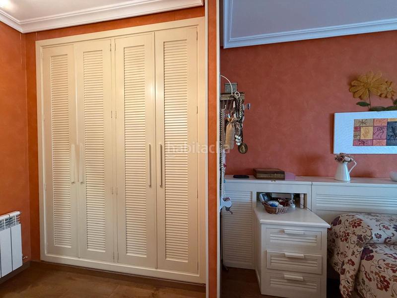 Foto 83a0b3b1-2c2f-4638-bab8-269ebbe53ec7. Chalet avec chauffage parking piscine dans Los Rosales Ciudad Real