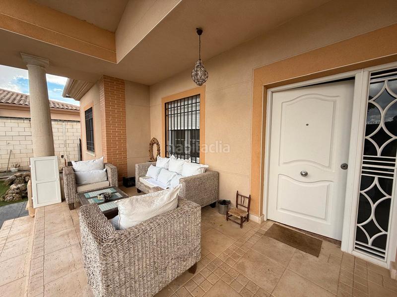 Foto e1be43a4-11c7-40b6-b389-416311b1581b. Chalet avec chauffage parking piscine dans Los Rosales Ciudad Real