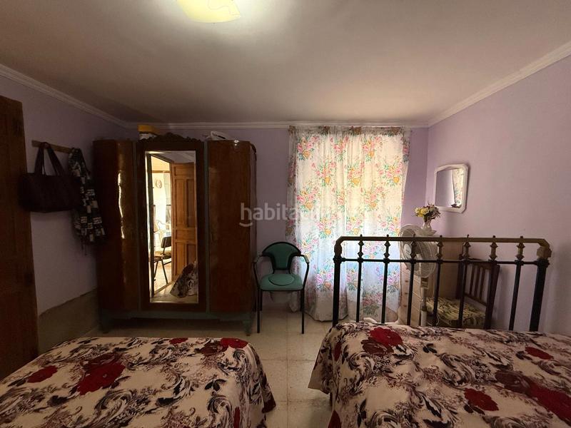 Foto 8209c385-c1c3-466f-802b-0ecf93c44424. Casa a schiera con camino parcheggio in Caracuel de Calatrava