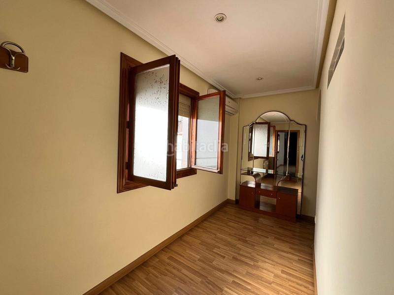 Foto 46748a37-5735-4a7f-b936-7e11a8ee4cb4. Piso  en venta en el paseo del prado en La Moreria Ciudad Real