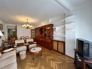 Miete Etagenwohnung in El Torreón - Los Ángeles - El Pilar. Piso en alquiler en ciudad real