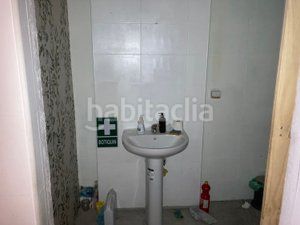 Foto 6078f701-b5dc-4727-b05b-74fb6bb3fb77. Lloguer local comercial a Alamillo