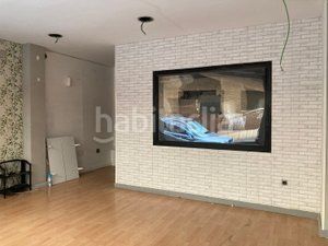 Foto cf4f92c8-f0e7-4afa-b642-62627ddd9908. Lloguer local comercial a Alamillo