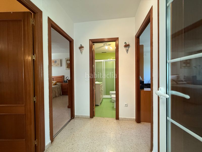 Foto 1b90578f-4ebd-41a1-9e76-7a8b3daee30c. Casa adossada amb calefacció aparcament a Los Rosales Ciudad Real