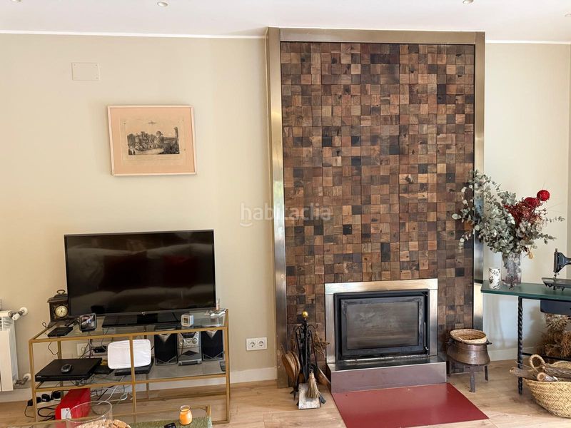 Foto 9acf033c-2284-4695-9ebd-0a2fd388e582. Xalet amb aparcament piscina a La Poblachuela Ciudad Real