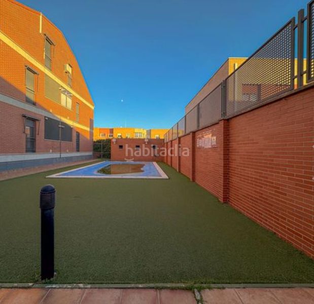 Foto eb76560f-b884-4827-9e35-2f1b03fd67fe. Pis amb aparcament piscina a Miguelturra