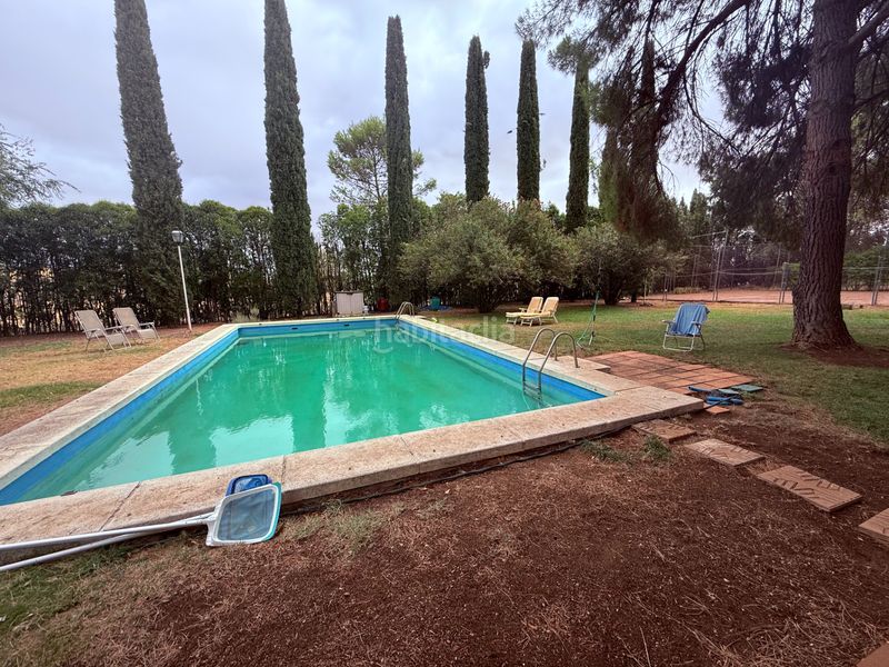 Foto 46d976ab-8b8a-4048-b3f2-f3b6b1b7bdc5. Chalet casa / chalet independiente en venta en Poblete