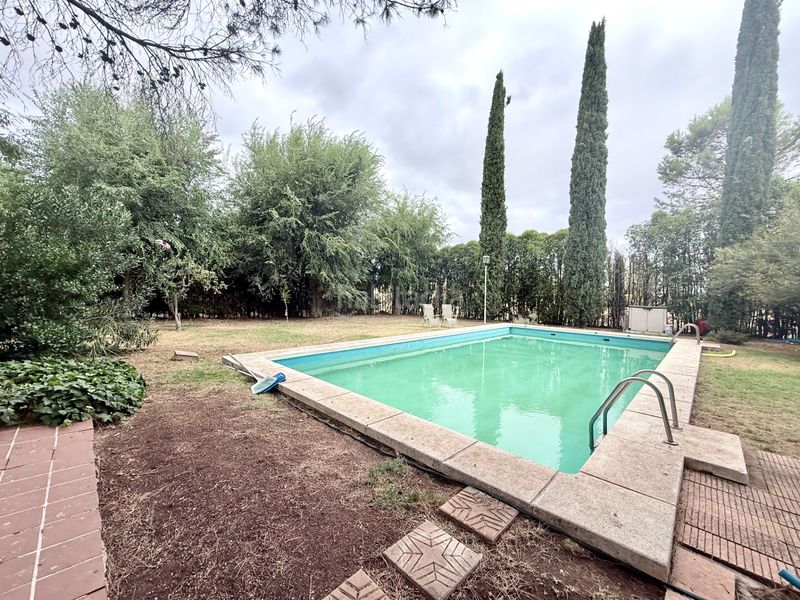 Foto 5d7a94b9-cc65-4576-ad77-93ed1a3d9c05. Chalet casa / chalet independiente en venta en Poblete