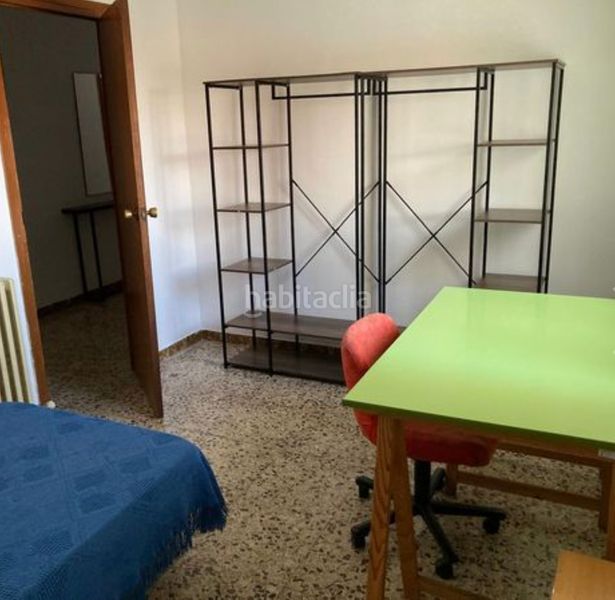 Foto d7e87dd9-61a8-4422-be74-5fea30450447. Rent penthouse in El Perchel Ciudad Real