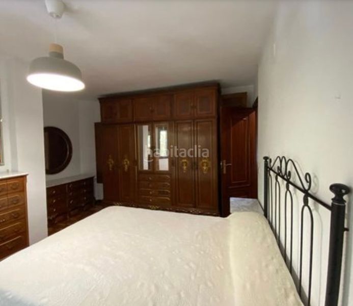 Foto 3d226135-b970-4416-885f-144586b50795. Lloguer pis amb piscina a La Moreria Ciudad Real